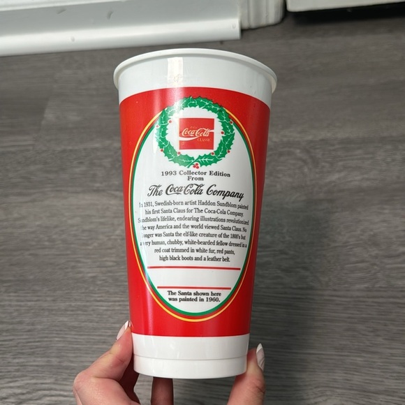 1993 The Coca-Cola Company Christmas Santa Collector Edition Plastic Soda Cup - Picture 3 of 5